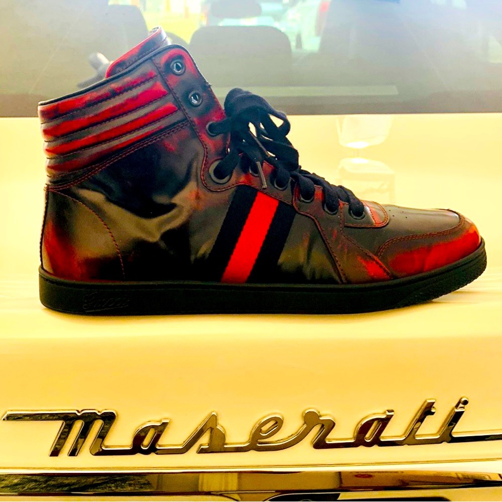Unique Rare Gucci Shoe size 11 like new